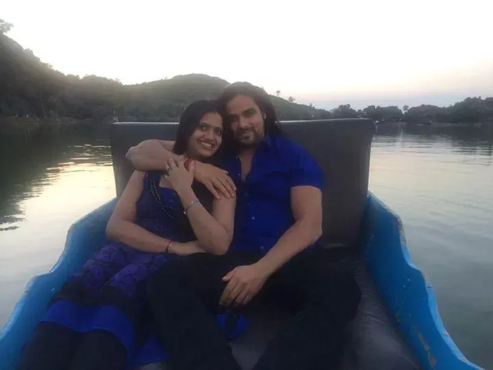 Mesranya Arpit dan istri saat merayakan wedding anniversary. @twitter.com/arpitduryodhan