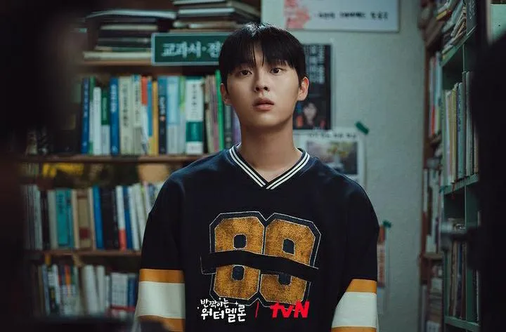 Choi Hyun Wook di Drama Korea TWINKLING WATERMELON / Credit: Instagram/tvn_drama