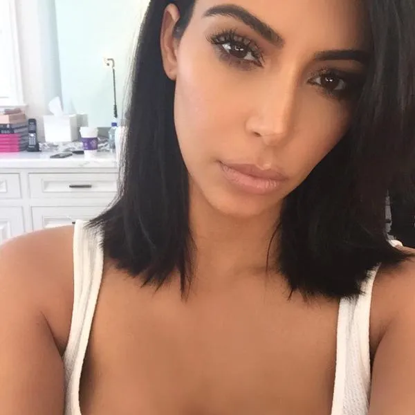 I cut my hair short today/©twitter.com/kimkardashian