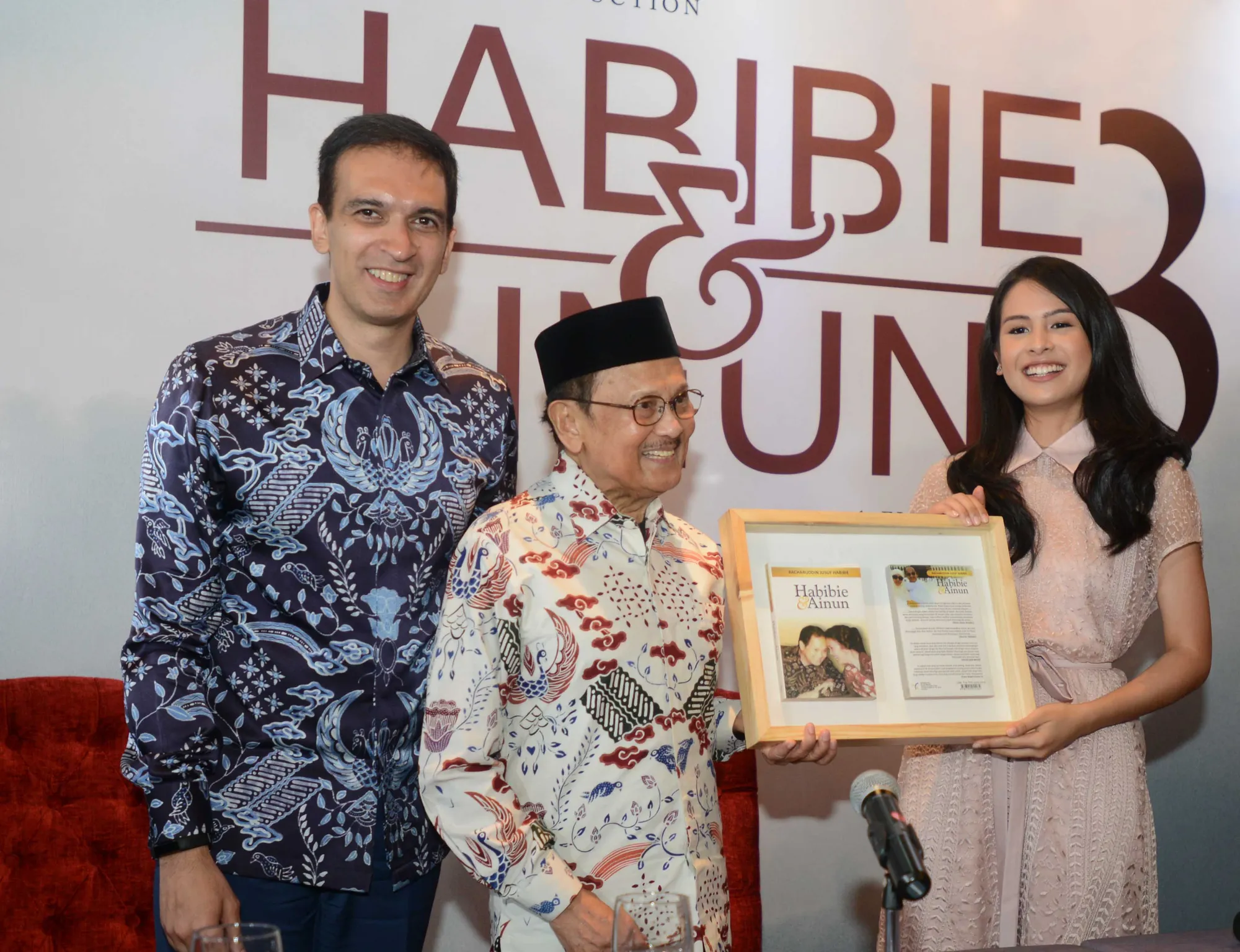 Preskon Film Habibie dan Ainun foto: ©KapanLagi.com/Bayu Herdianto