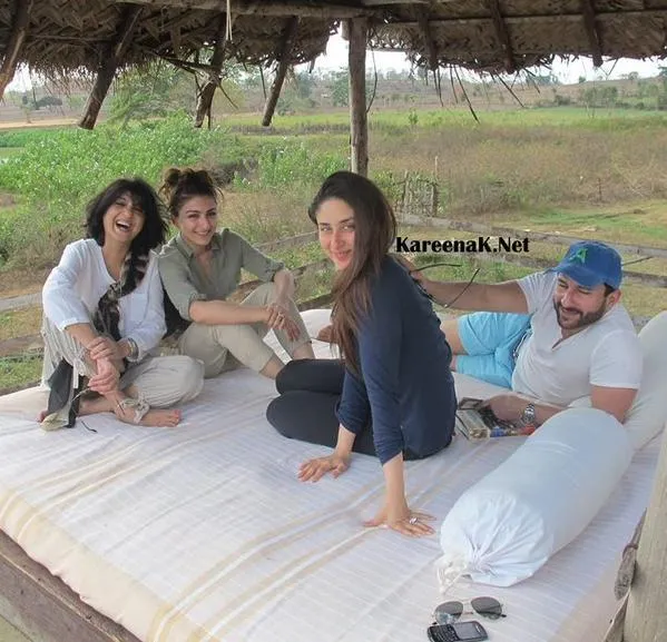 Liburan seru Kareena dan Saif. @KareenaK.net