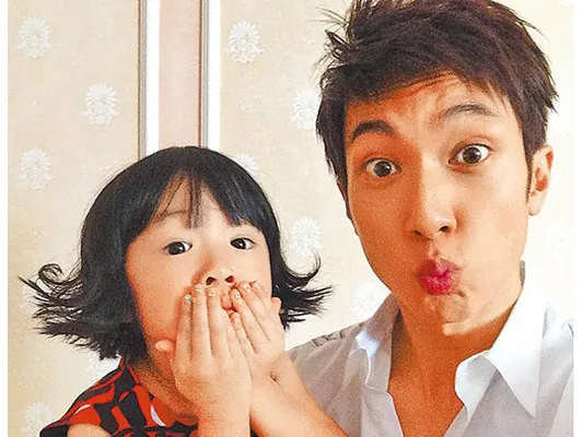 Wu Chun dan putri pertamanya, Nei Nei @xin.msn.com