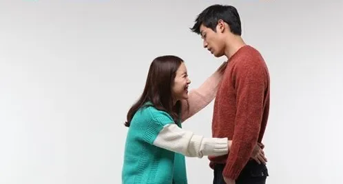 Baek Ji Young - Jung Suk Won tengah berbahagia jelang pernikahan dan kelahiran anak pertama.