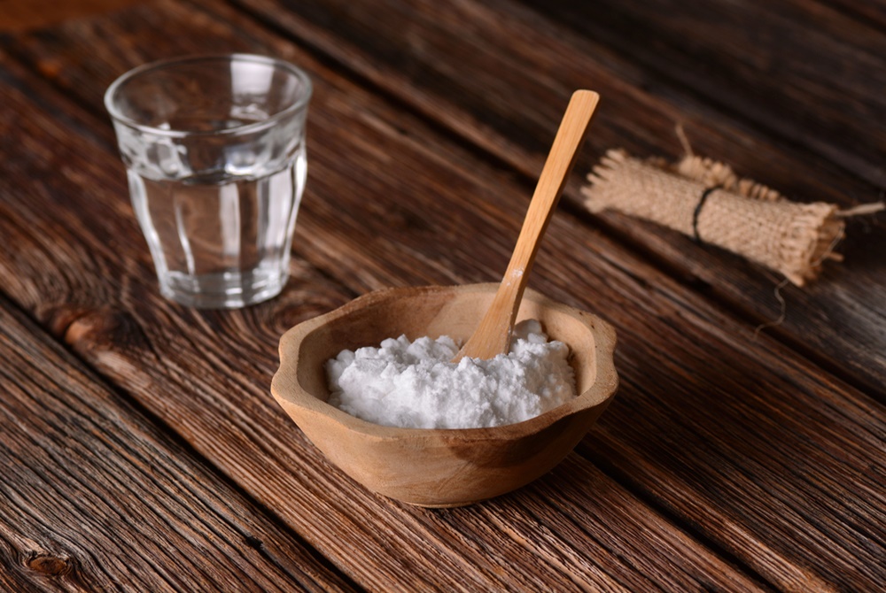 baking soda (credit: shutterstock)