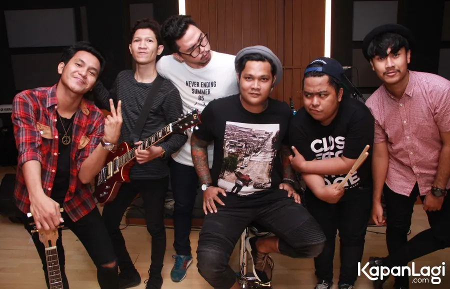 Virgoun pun sering memberi wejangan bermusik untuk ROT © Muhammad Akrom Sukarya