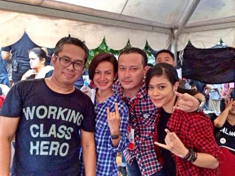 Banyu Bru bersama para artis mengajak masyarakat untuk tidak golput. @KapanLagi.com®/Deni