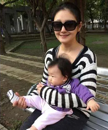 Barbie Hsu saat sedang bersama Xi Yue. @xin.msn.com