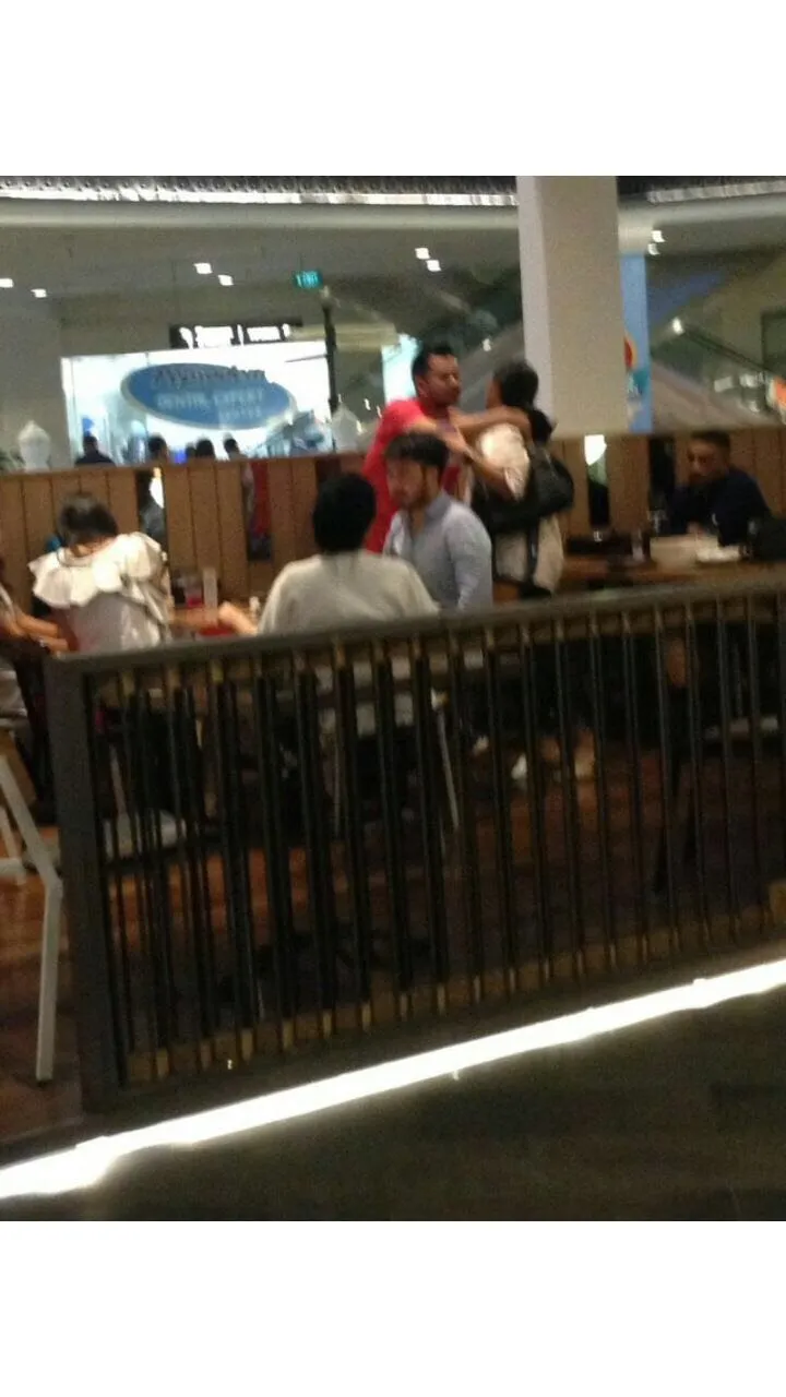Sebuah foto yang diduga Raffi Ahmad dan Caca Tengker berpelukan jadi viral, bukti keduanya telah berdamai? © dok.pribadi