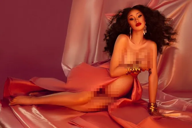 Foto maternity Cardi B yang diupload oleh sang suami, Offset Migos © instagram.com/offsetyrn