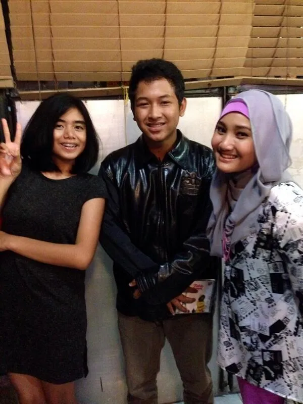 Fatin dan fans yang bisa kayang ©twitter