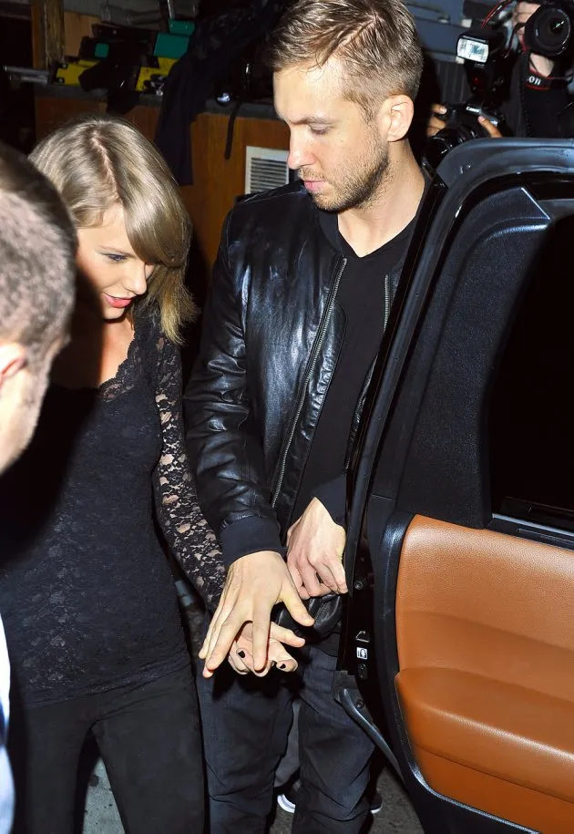 Calvin Harris dikabarkan akan mengenalkan taylor Swift pada keluarganya © Splashnews