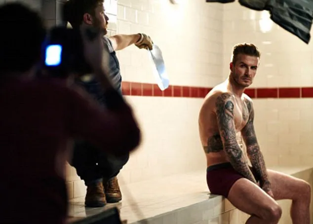Aksi David Beckham @ dailymail.co.uk