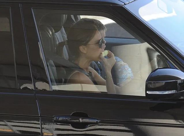 Victoria Beckham @ dailymail.co.uk