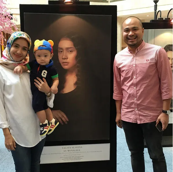 Bella ajak rafathar foto bareng Afif © Instagram.com/rieta_amilia
