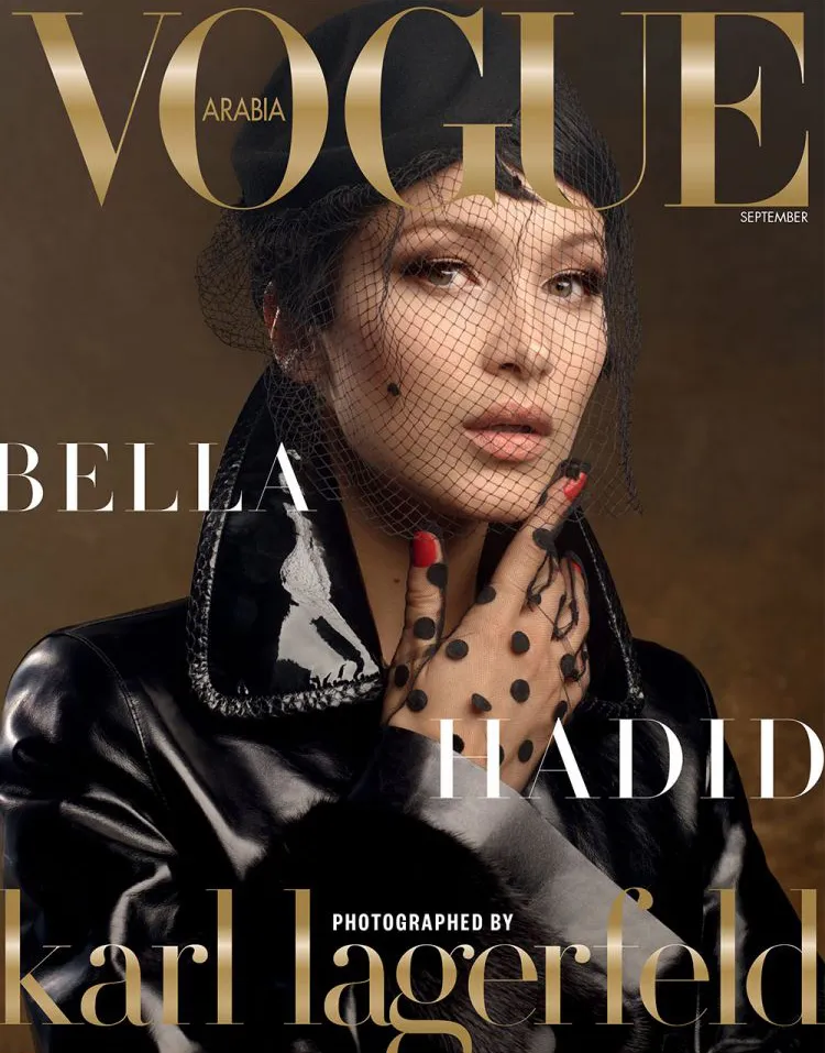 Bella tampil beda dari biasanya © Vogue Arabia
