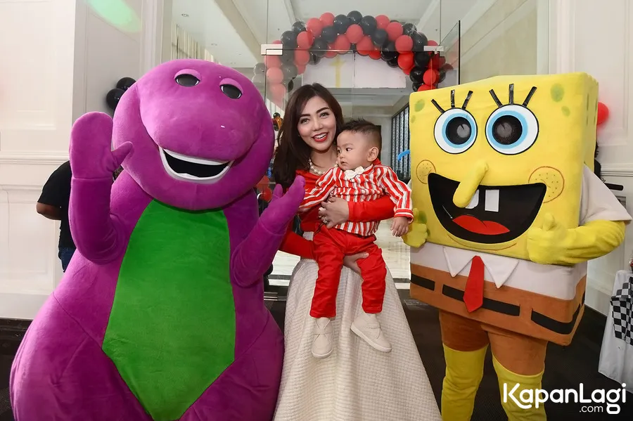 Bella Shofie sedang program anak, Faatih jadi pancingan/©KapanLagi.com®/Bambang E Ros