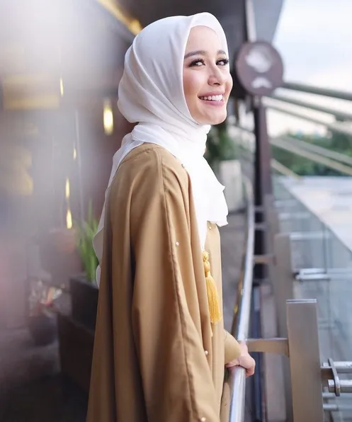 Laudya Cynthia Bella merupakan salah satu bintang yang populer di tanah air. /©instagram.com/laudyacynthiabella