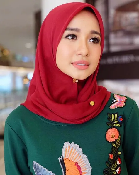 Tak hanya akting, Bella juga sempat unjuk kemampuan dalam dunia tarik suara. /©instagram.com/laudyacynthiabella