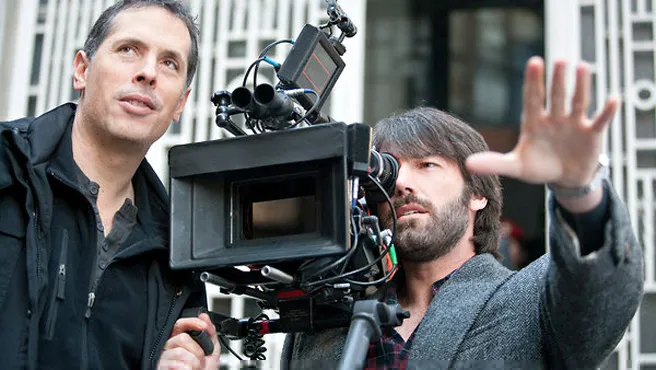 Aksi Ben Affleck sebagai sutradara 'ARGO' @ awardsdaily.com