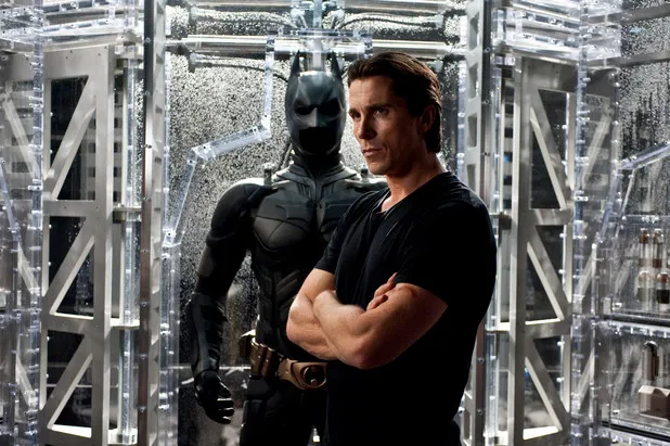 Christian Bale saat bermain di Batman @ digitalspy.co.uk