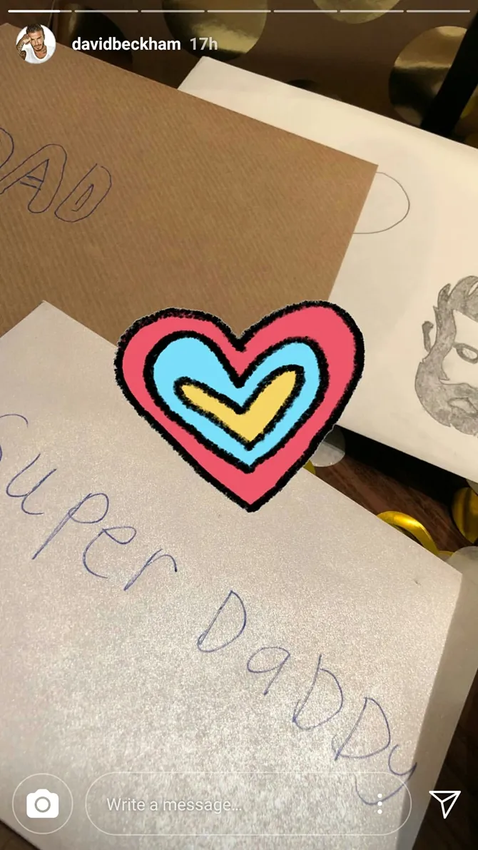 Kado ulang tahun Beckham (credit : instagram.com/davidbeckham)