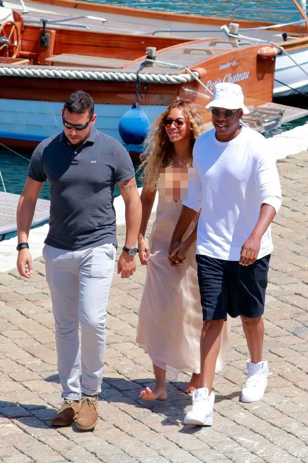 Beyonce dan Jay Z liburan bareng @ Splashnews.com