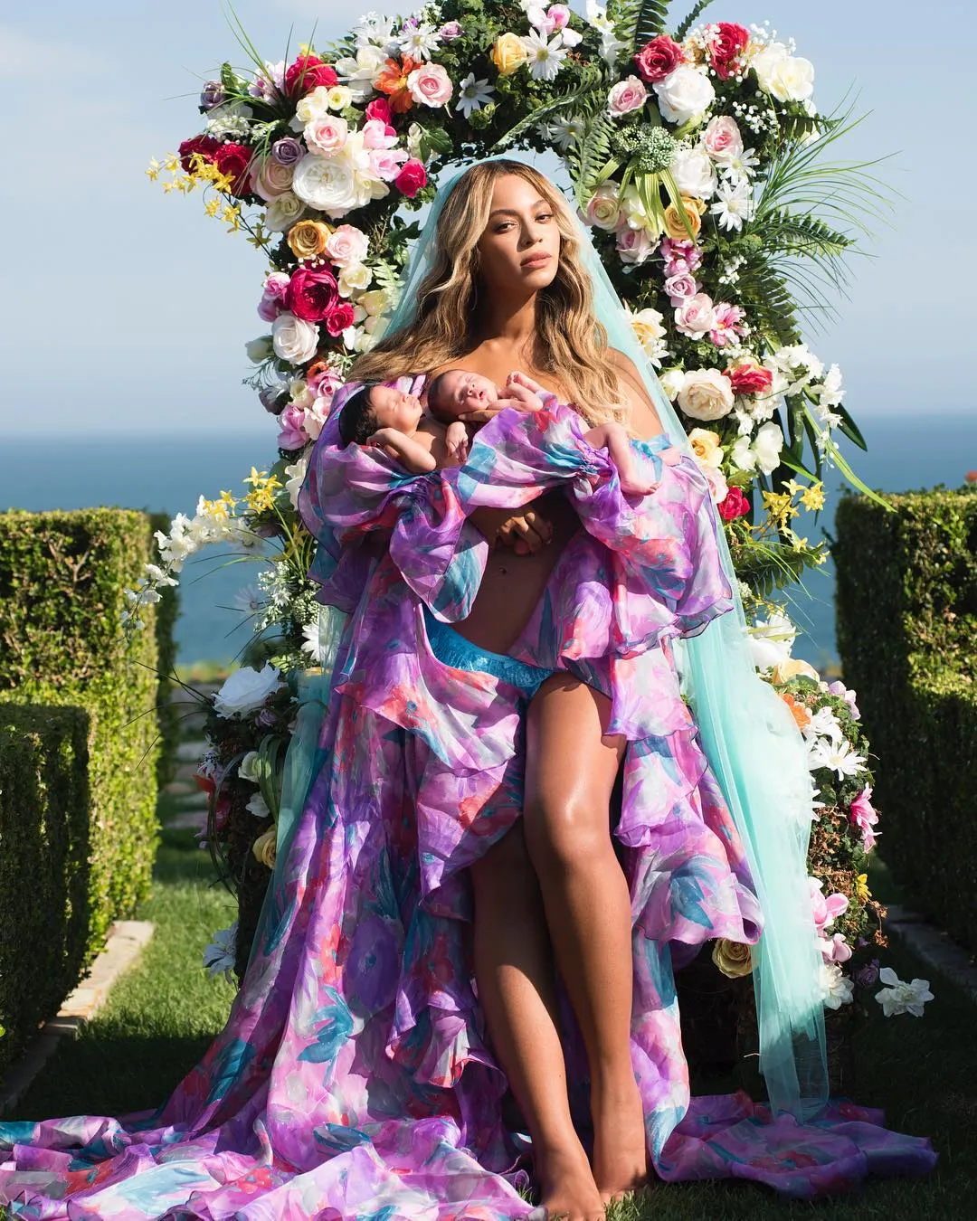 Akhirnya Sir dan Rumi sudah 1 bulan! © instagram.com/beyonce
