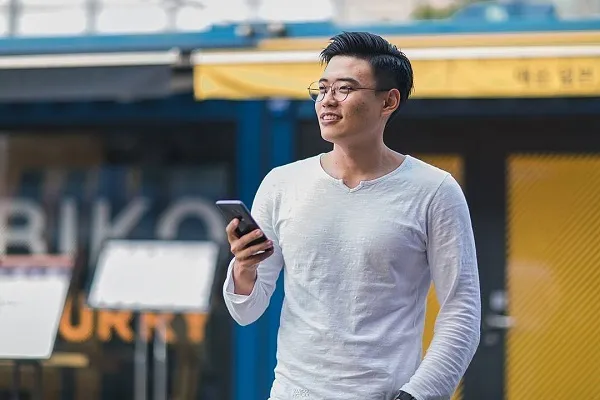 Instagram @hansoljang110