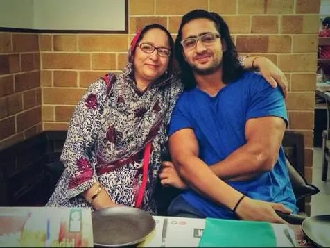 Shaheer kangen ibunya. @twitter.com/shaheer_s