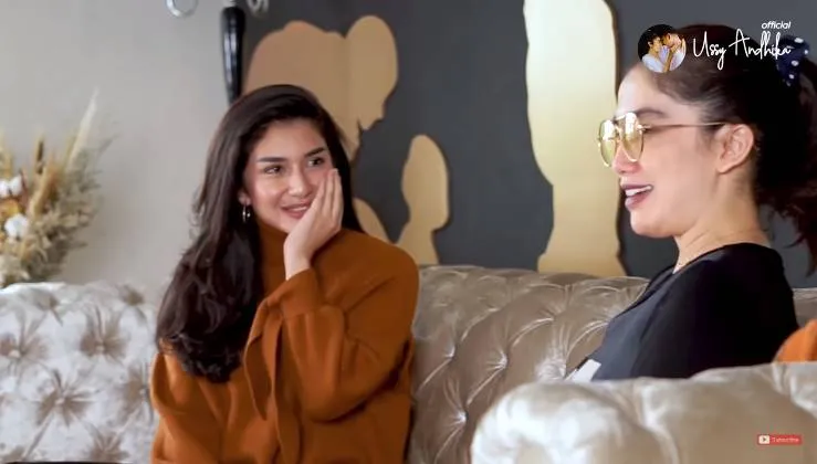 (credit: Ussy Andhika Official YouTube)