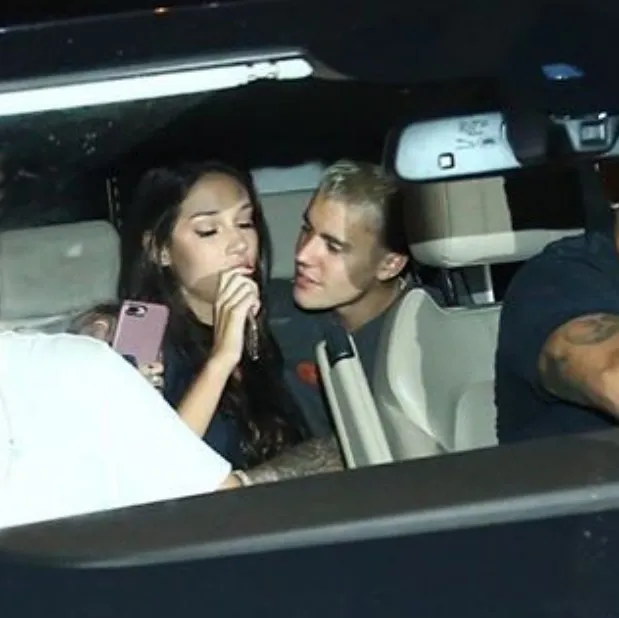 Justin Bieber Bersama Salah Satu Wanita © Instagram