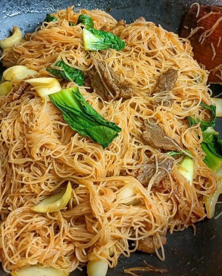 Fried Vermicelli (Pinterest)