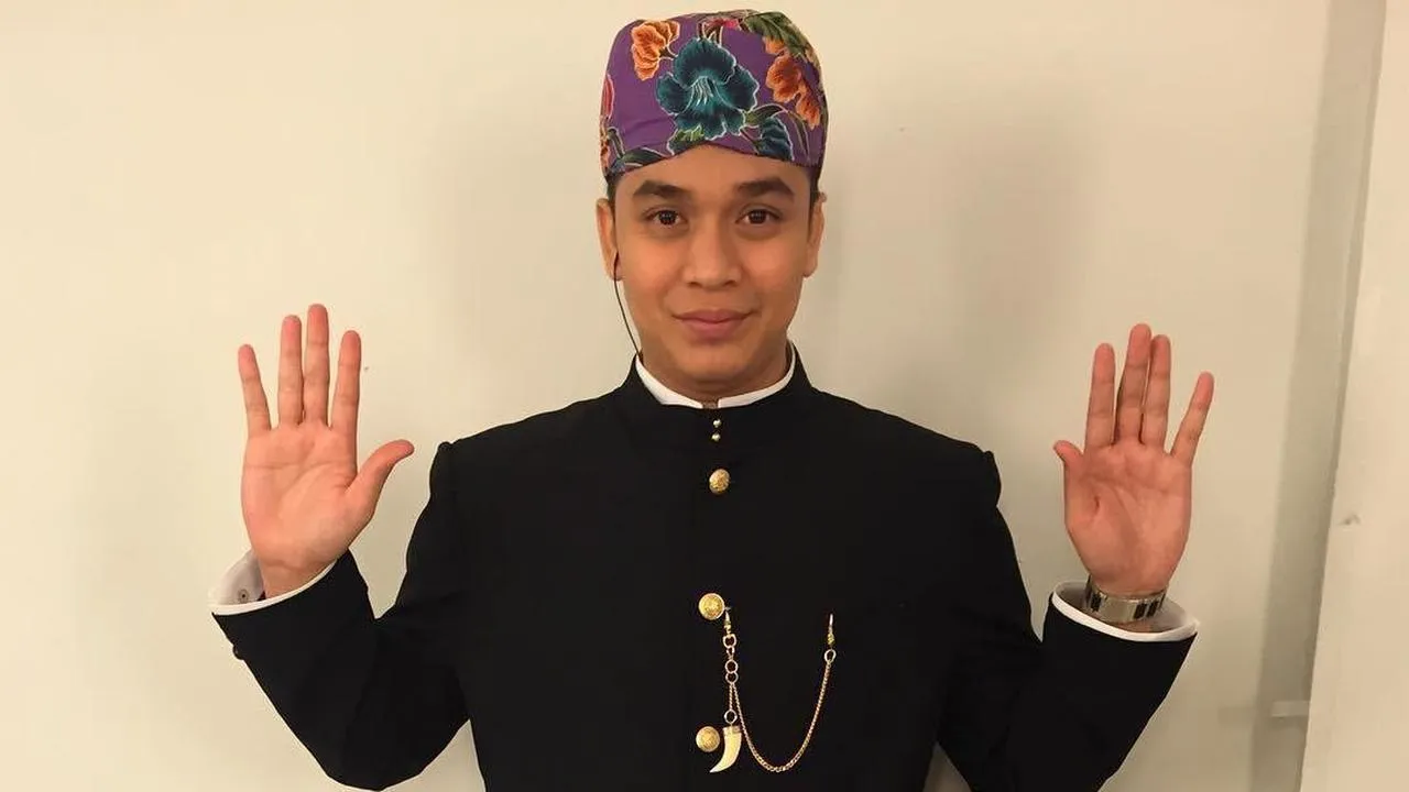 Billy Syahputra memilih untuk sabar atas semua pemberitaan miring tentangnya. (Credit: instagram.com/bilsky16)