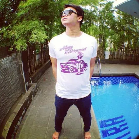 Olga berpesan agar Billy tidak meninggalkan salat lima waktu.