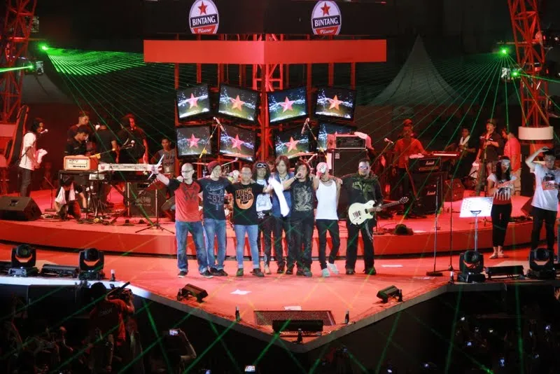 Para bintang di Konser Reuni Persahabatan 8 Bintang @MultiBintangIndonesia