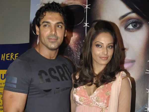 John Abraham - Bipasha Basu