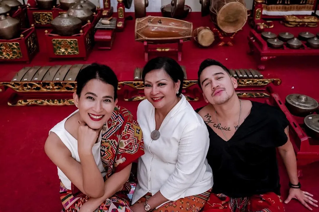 instagram.com/oscarlawalata