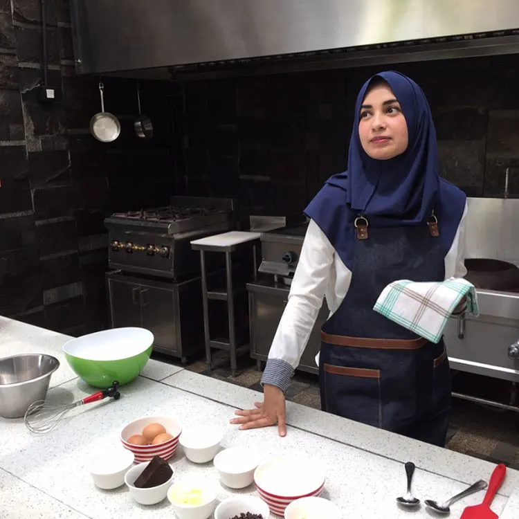 Shireen Sungkar siap untuk mengikuti jejak sang suami merambah dunia bisnis © instagram.com/idebisnisshireen