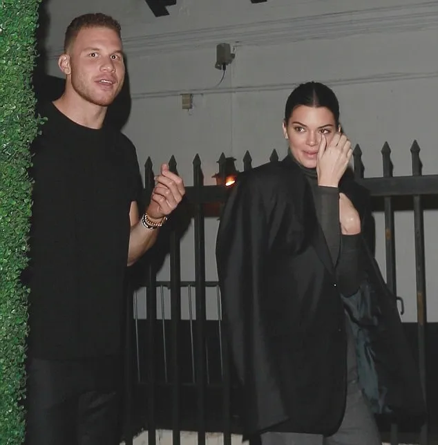 Hubungan Blake dan Kendall dikabarkan merenggang. Credit: dailymail.co.uk