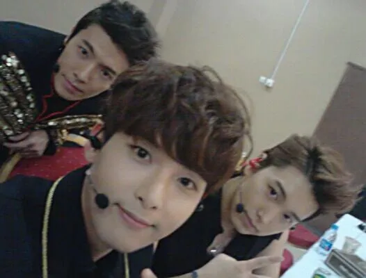 Super Junior di Indonesia. ©@ryeong9