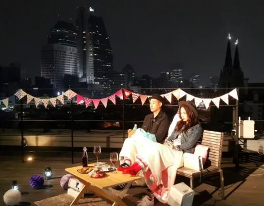 Suasana kencan Monday Couple di episode Running Man selanjutnya. © soompi.com