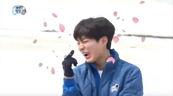 Park Bo Gum saat jadi bintang tamu dalam INFINITE CHALLENGE. ©soompi.com