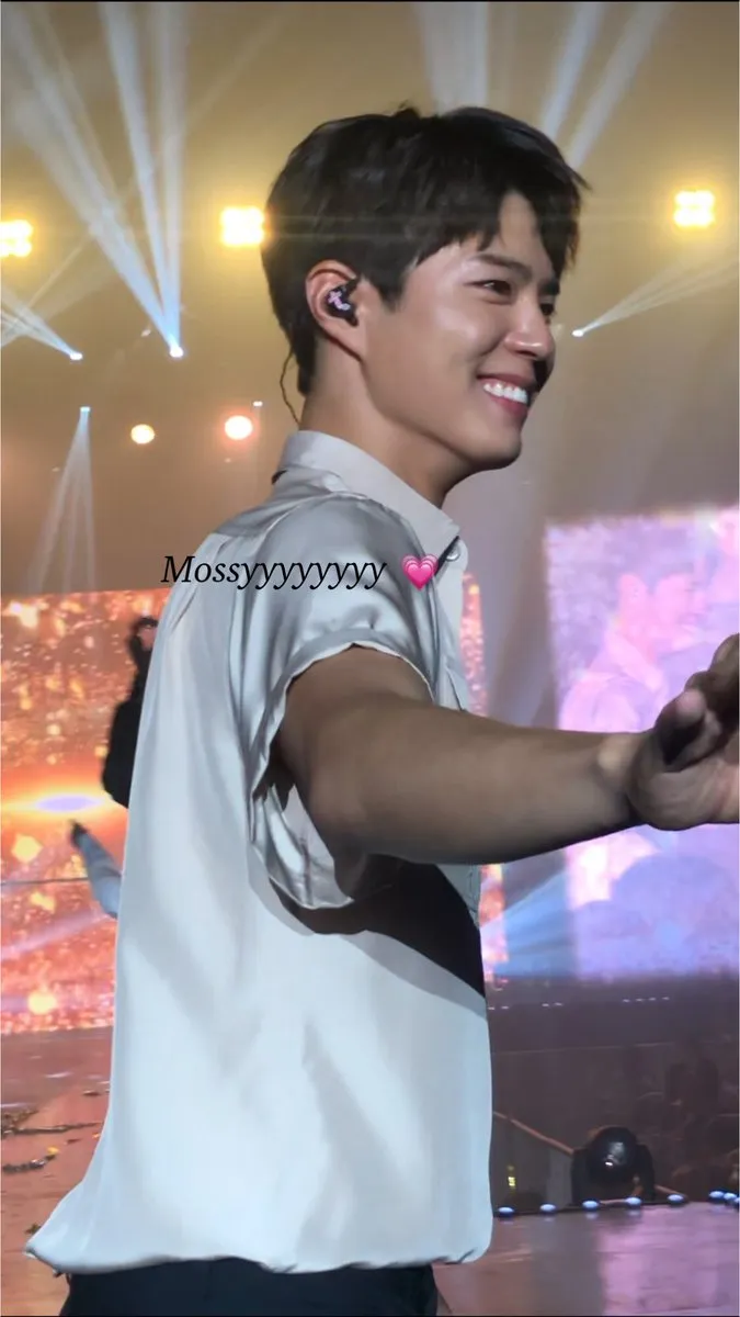 Park Bo Gum © Twitter.com/Mossyyyyyyyy