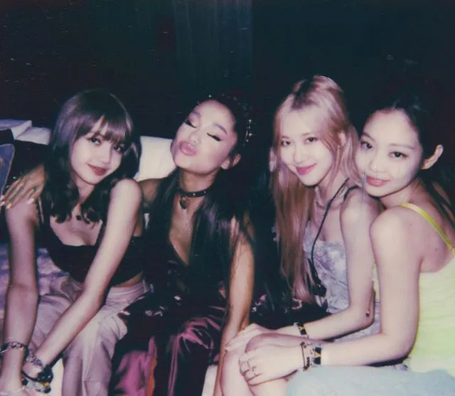 Ariana Grande dan BLACKPINK © instagram.com/arianagrande