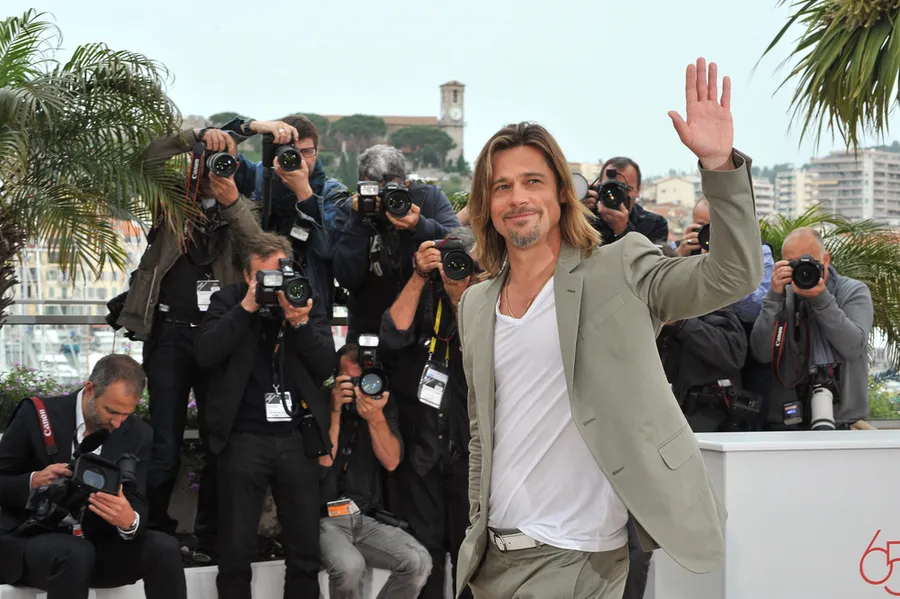 Brad Pitt cocok memerankan Christian Grey? | Credit ©Fameflynet