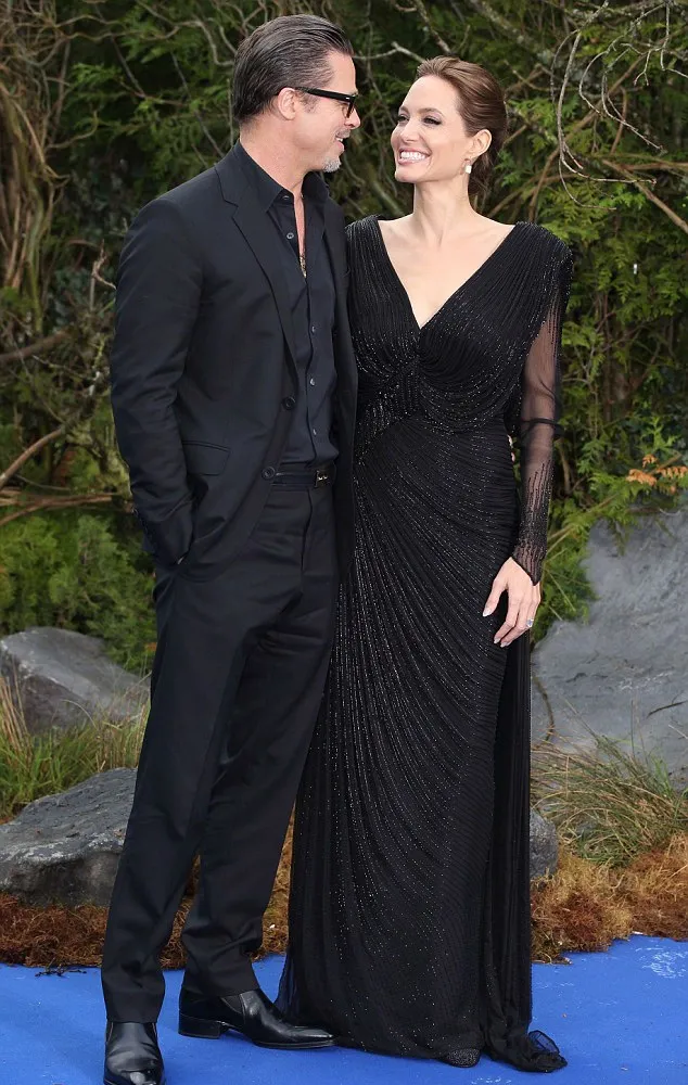 Brad Pitt dan Angelina Jolie @ dailymail.co.uk