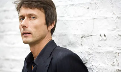 Brett Anderson Vokalis Suede/@Guardian.co.uk