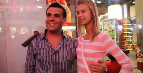 Brett Cohen/Youtube©