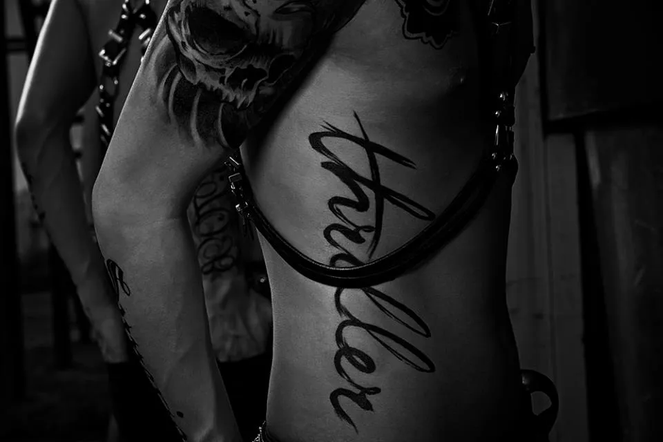 BTOB seksi thriller. @soompi.com