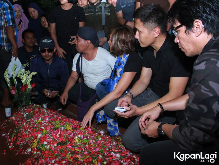 Kuburan Budi Anduk belum diberi batu nisan © KapanLagi.com®/Muhammad Akrom Sukarya